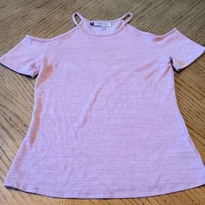 Pink open shoulder top XS JLO💖